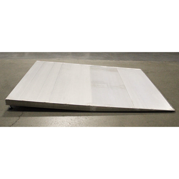 Adjustable Threshold Ramp ATH4836 They are open box, scratchndent
