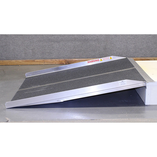 The SL436 solid portable ramp by Prairie View Industries features a full platform to provide excellent stability and an anti-slip high-traction surface. Length: 48”; Width: 36”; 