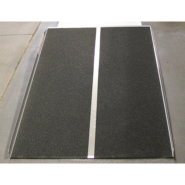 The SL536 sold ramp by Prairie View Industries features a full platform for excellent stability and features an anti-slip high-traction surface. Length: 5’; Width: 36”;